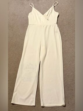 NWT Francesca’s Sleeveless V-Neck Wide-Leg Jumpsuit - White - XL